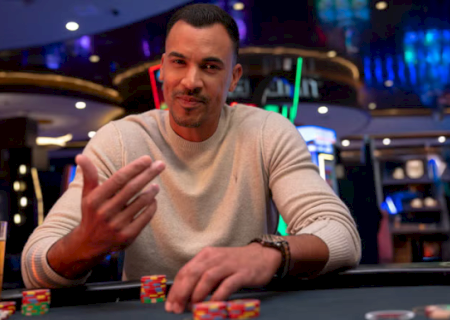 Just minutes from Two Trees Inn, Foxwoods Resort Casino offers world-class gaming, dining, shopping, and nonstop entertainment.